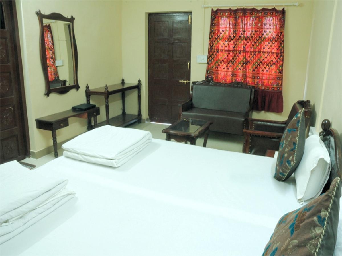 The Royal Safari Camps Hotell Bajāna Exteriör bild
