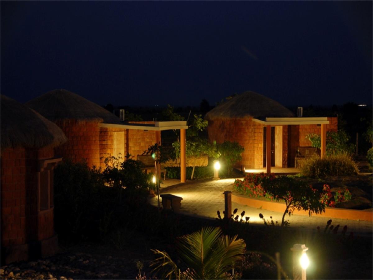 The Royal Safari Camps Hotell Bajāna Exteriör bild